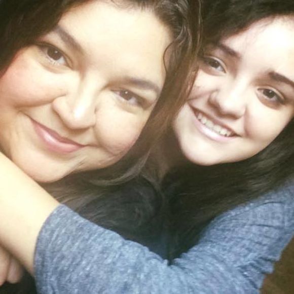 Meet your Posher, Monica - Picture 1 of 1